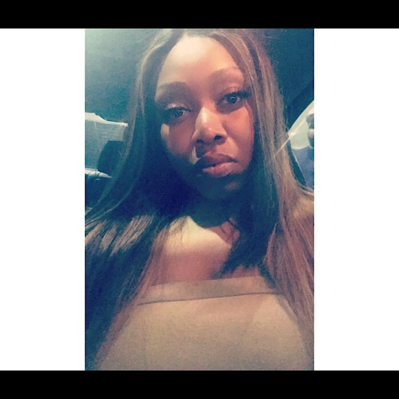 Profile Picture of Zandria Hamilton (@zhamilton1) on Poshmark