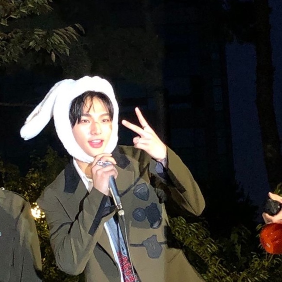 Profile Picture of Sunghoon Bbl (@sunghoons) on Poshmark