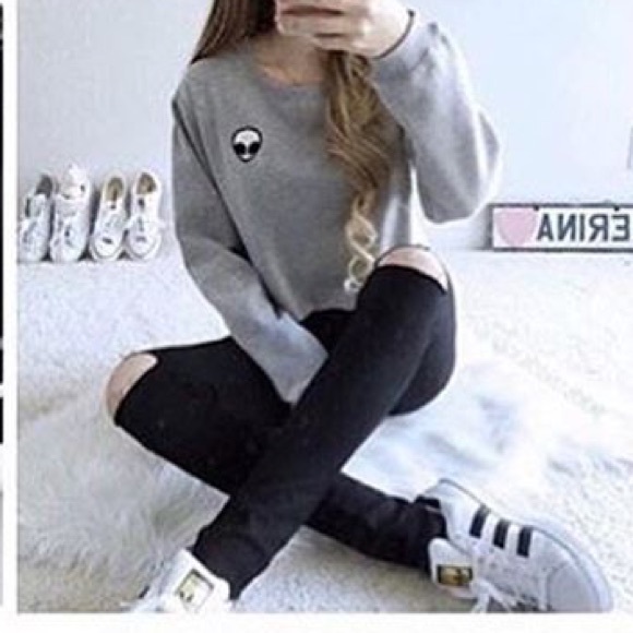 Profile Picture of Ariella Ziarno (@ariellaziarno) on Poshmark