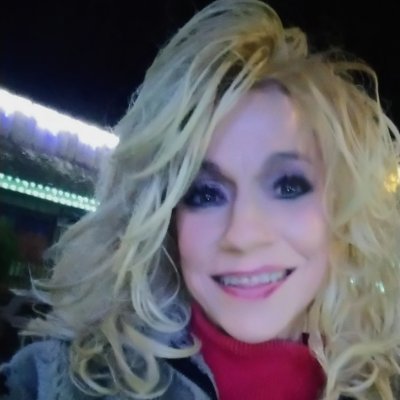 Profile Picture of Leslie Murrell Huntley (@MurrellHuntley) on Twitter