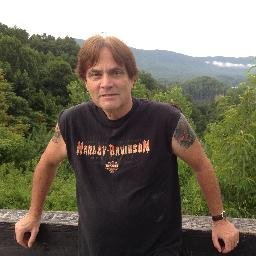 Profile Picture of Kenneth Gustin (@kenneth_gustin) on Twitter