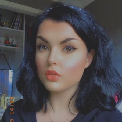 Profile Picture of Julianne Stewart (@juliann55022683) on Twitter