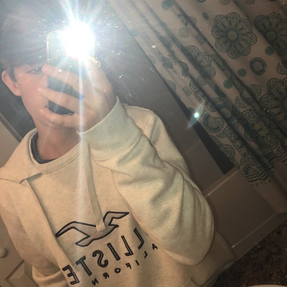 Profile Picture of Tyler Purdy (@tylerrpurdy) on Poshmark