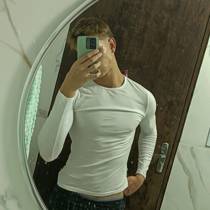Profile Picture of ericfeler (@ericfeler) on Tiktok