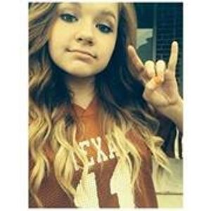 Profile Picture of Zoe Welch (@zoe.welch.50) on Myspace