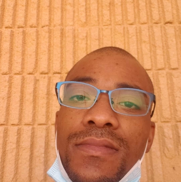 Profile Picture of Travis Strobles (@stroblestravis) on Poshmark