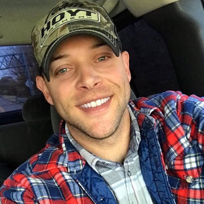 Profile Picture of robert (@robertrnickles) on Tiktok
