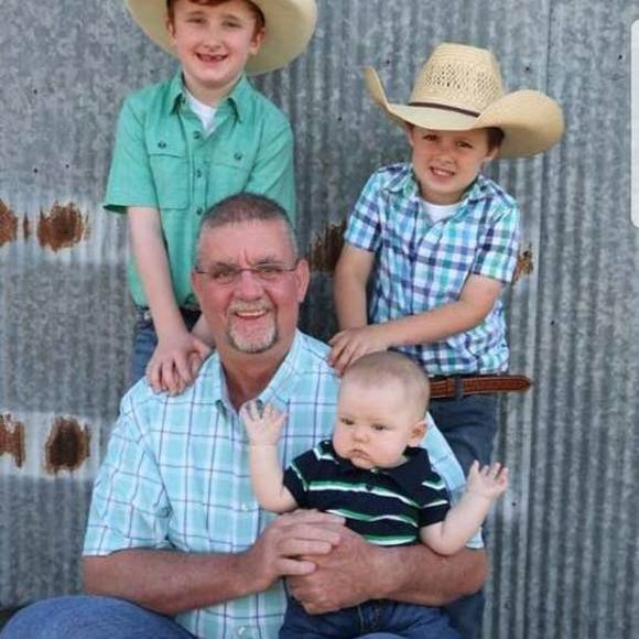 Profile Picture of Kevin Dunkel (@dunkelk) on Poshmark