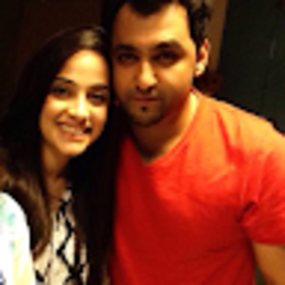 Profile Picture of Fatima Farooq (@fatimafarooq) on Poshmark