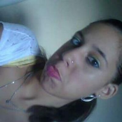 Profile Picture of Juliana Gonçalves (@julianagata495) on Twitter