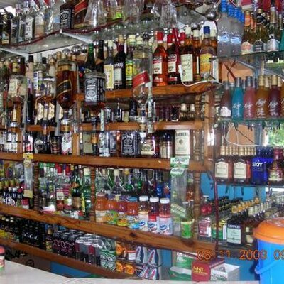 Profile Picture of Sharon's Hi-Way Bar (@SharonsHiWayBar) on Twitter