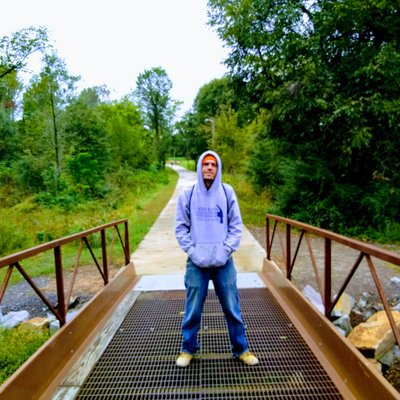 Profile Picture of Robert Sinor (@robert_sinor) on Twitter