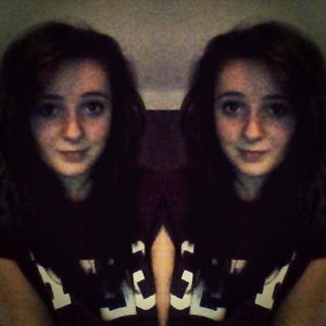 Profile Picture of Lara Goodwin (@sowhathaute) on Myspace
