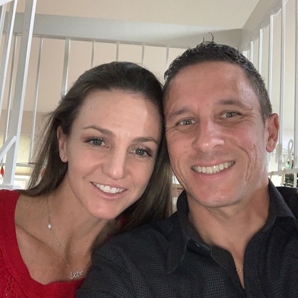 Profile Picture of Ryann Kuiper (@ryannkuiper) on Poshmark