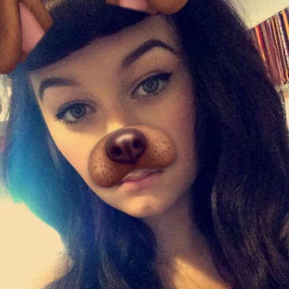 Profile Picture of Abigail Keislar (@abigailkeislar) on Poshmark