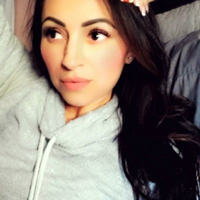 Profile Picture of Vaηεssa Asheim (@nessa_tru02) on Twitter
