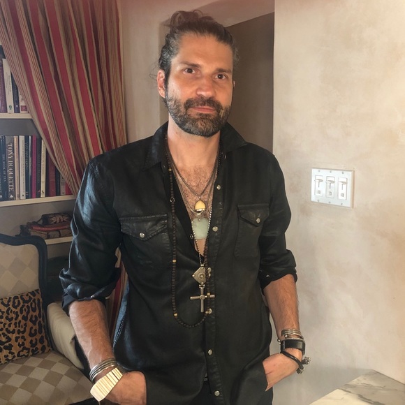 Profile Picture of Jeremy Watson (@majesticrobot) on Poshmark