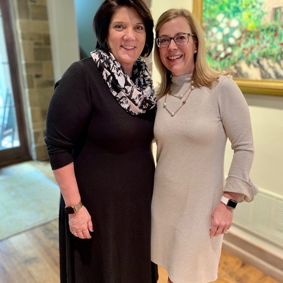 Alexa Bridges - Poshmark Profile Picture of Alexa Bridges (@hhab71) on Poshmark