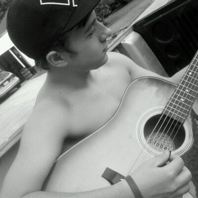 Profile Picture of Joshua Thomas Sweat (@JoshuaThomasSwe) on Twitter