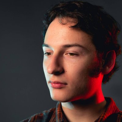 Profile Picture of Josh Hinman (@polytope_boy) on Twitter