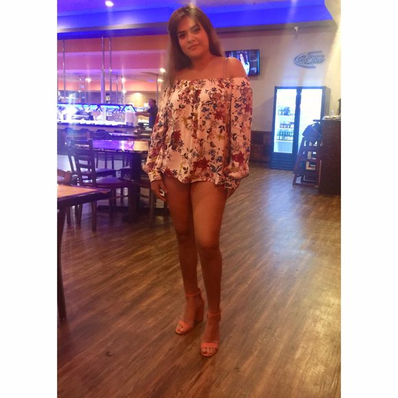 Profile Picture of Blass Bj (@vaneblass17) on Poshmark