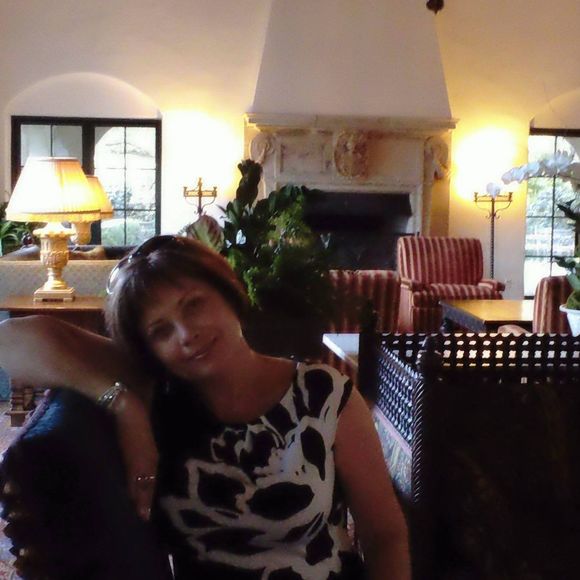 Tatyana Yatsenko - Poshmark Profile Picture of Tatyana Yatsenko (@yatsent) on Poshmark