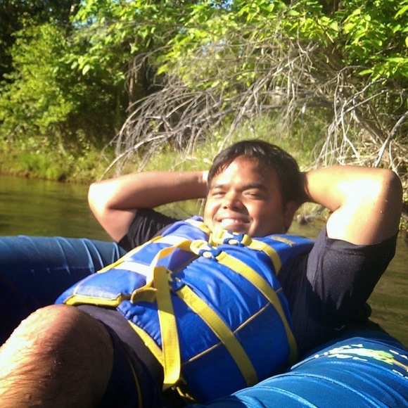 Profile Picture of Subramaniam V (@subbuv29) on Poshmark