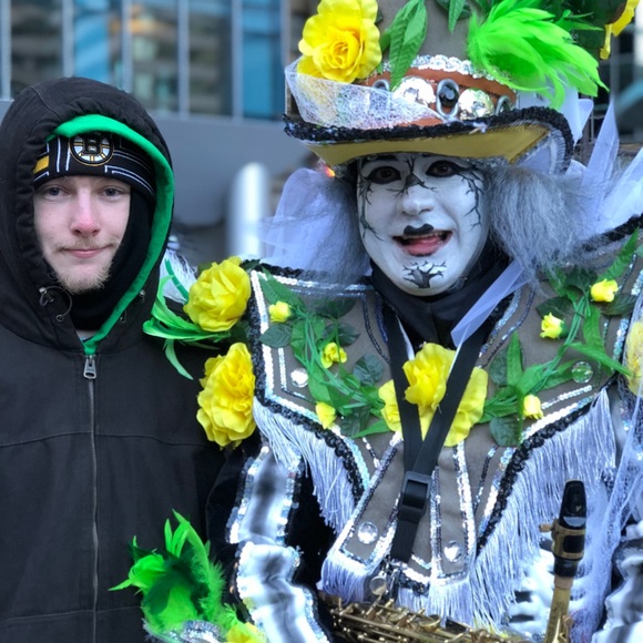 Heather Newlands - Poshmark Profile Picture of Heather Newlands (@heathern75) on Poshmark