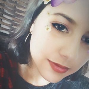 Profile Picture of Vitória (@vicky1033) on Myspace