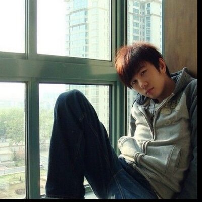 Profile Picture of Justin Paul-Harless (@sunshengyu) on Twitter