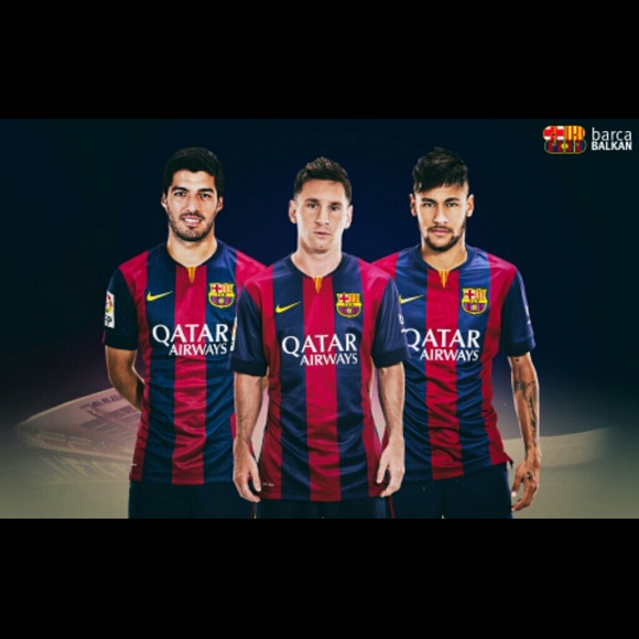 Profile Picture of Joshua Nino (@joshuanino11107) on Poshmark