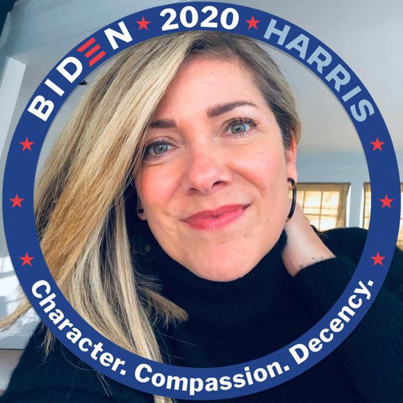 Profile Picture of Cindy Moeller (@cjmoeller1) on Poshmark