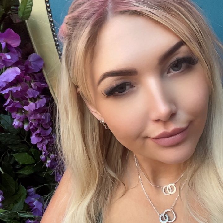 Profile Picture of Shelley Page (@shelleypage) on Tiktok