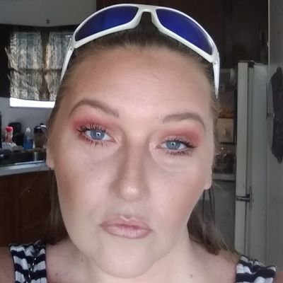 Profile Picture of Makeup_Glam_Lover (@sheribrandy) on Twitter