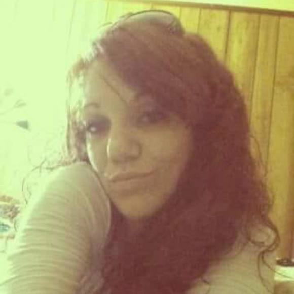 Profile Picture of Kristy Roesing (@kristyroesing) on Poshmark