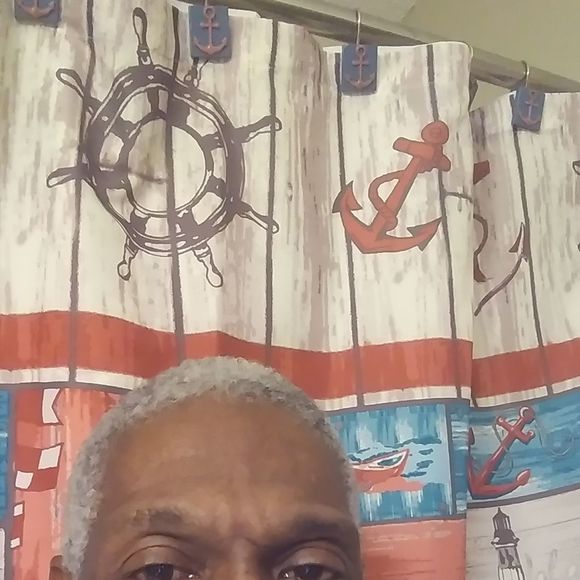 Profile Picture of Roberto Chinnery (@robertochinnery) on Poshmark