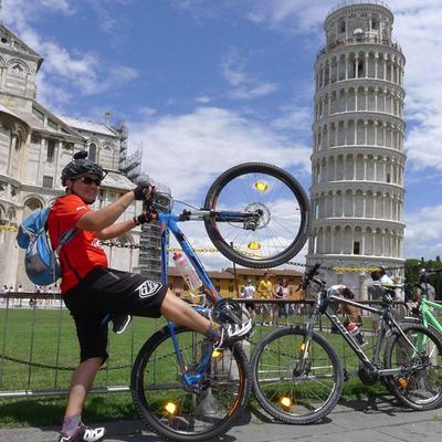 Profile Picture of Simón Torres (@simonneftali) on Twitter