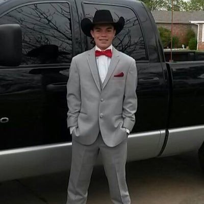 Profile Picture of Cale Collins (@cale_collins) on Twitter