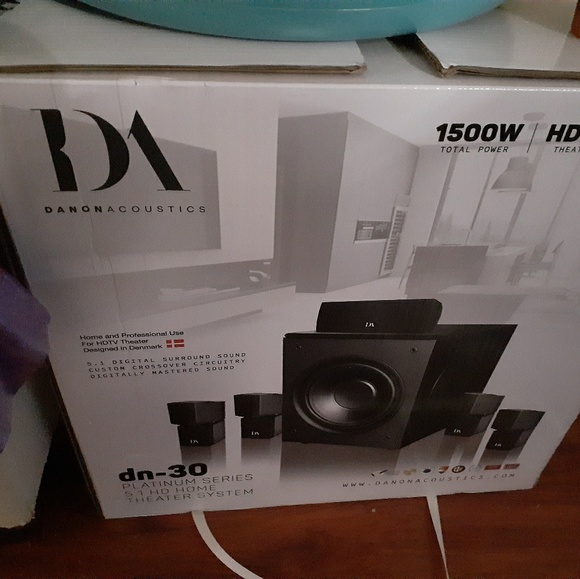 Profile Picture of Calvin Moore (@moorecalvin201) on Poshmark