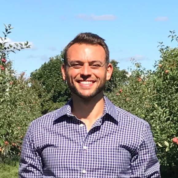 Gabriel Hillebrand - Poshmark Profile Picture of Gabriel Hillebrand (@gabehillebrand) on Poshmark