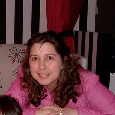 Profile Picture of Rita Bustamante Scott (@RitaMary62) on Twitter