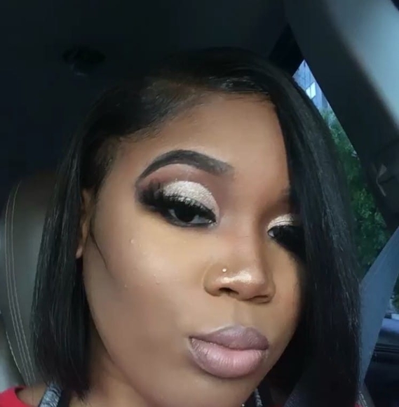 Profile Picture of Trista Roberts (@tristaroberts78) on Poshmark