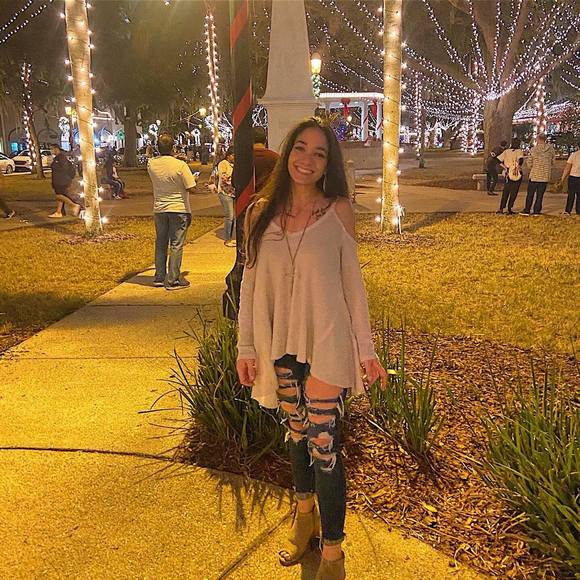 Profile Picture of Bree Watson (@breewatson13) on Poshmark