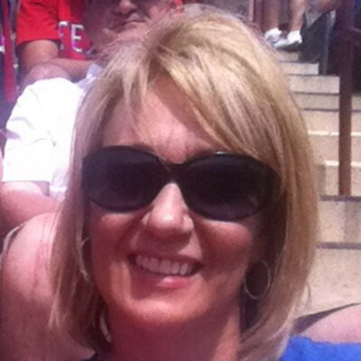 Profile Picture of Kathy Case (@estrogenhouse) on Twitter