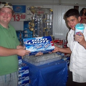 Profile Picture of Zach Weinberg (@toughmom) on Myspace