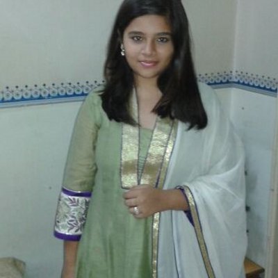 Profile Picture of Dhruvi Patel (@Dhruvi2131998) on Twitter