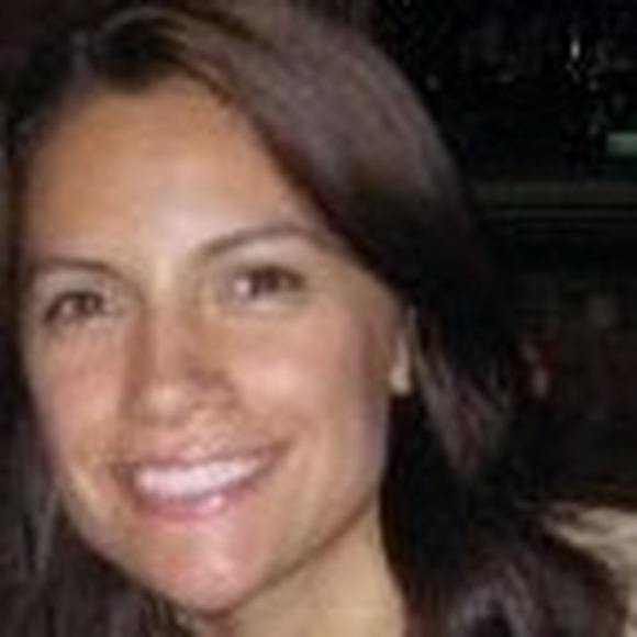 Profile Picture of Natalia Vaccarezza (@natalia_ruiz) on Poshmark