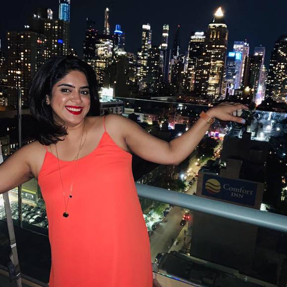 Profile Picture of Pooja Upadhyay (@pooja0406) on Poshmark