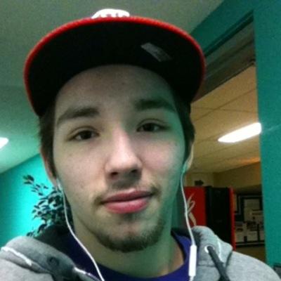 Profile Picture of Jeremy Dumont (@doomsy77) on Twitter