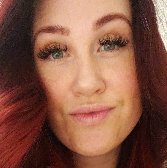 Profile Picture of Amber Tift (@ambertift) on Poshmark